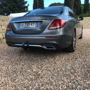 pose attelage sur mercedes Classe E w213 AMG